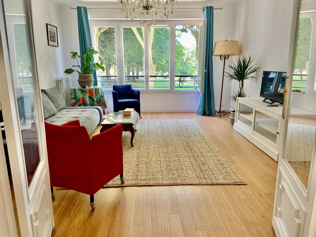Grand Appartement 85M2 Centre Ville De Biarritz 6 Pers Exterior photo