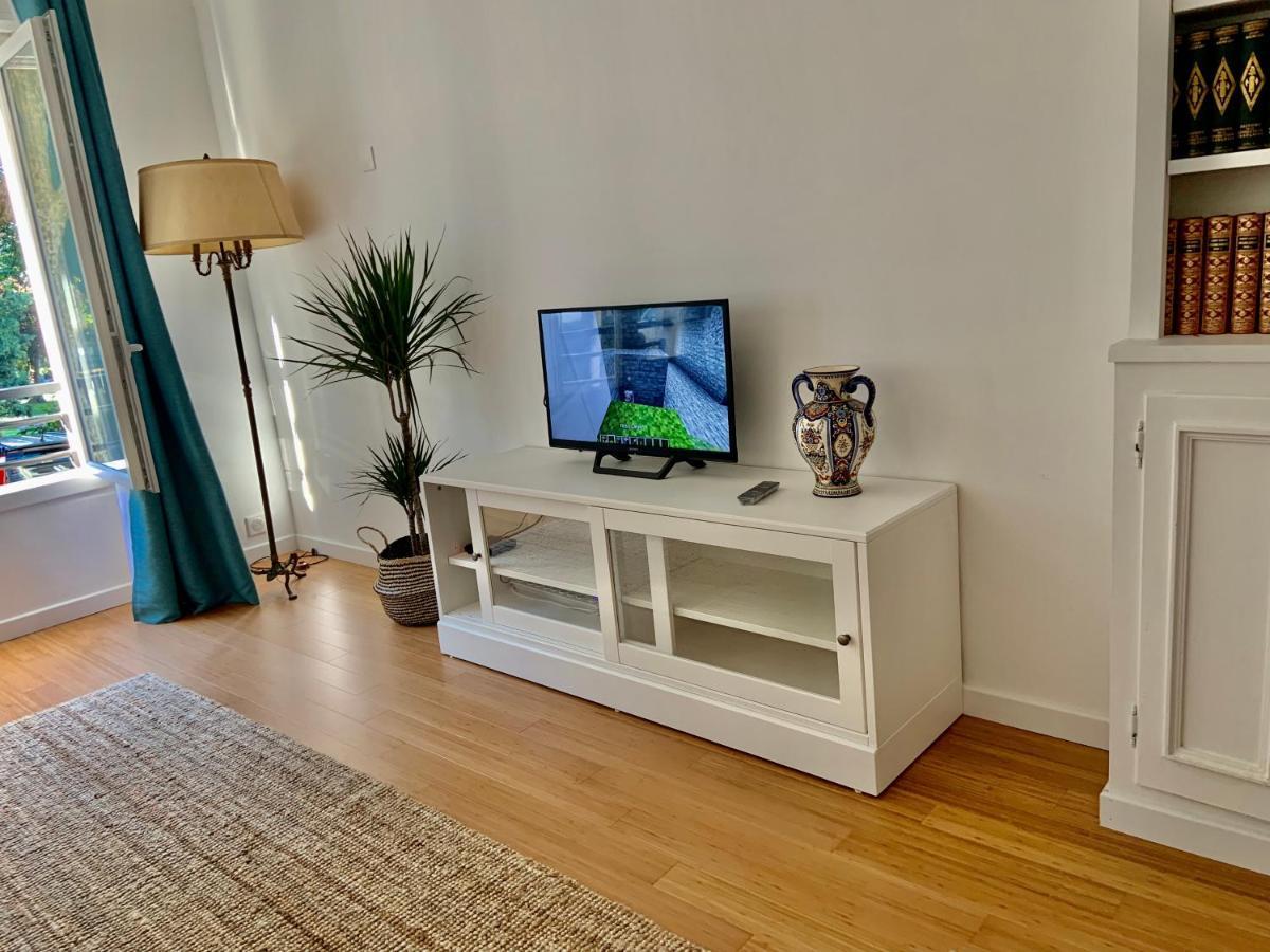 Grand Appartement 85M2 Centre Ville De Biarritz 6 Pers Exterior photo